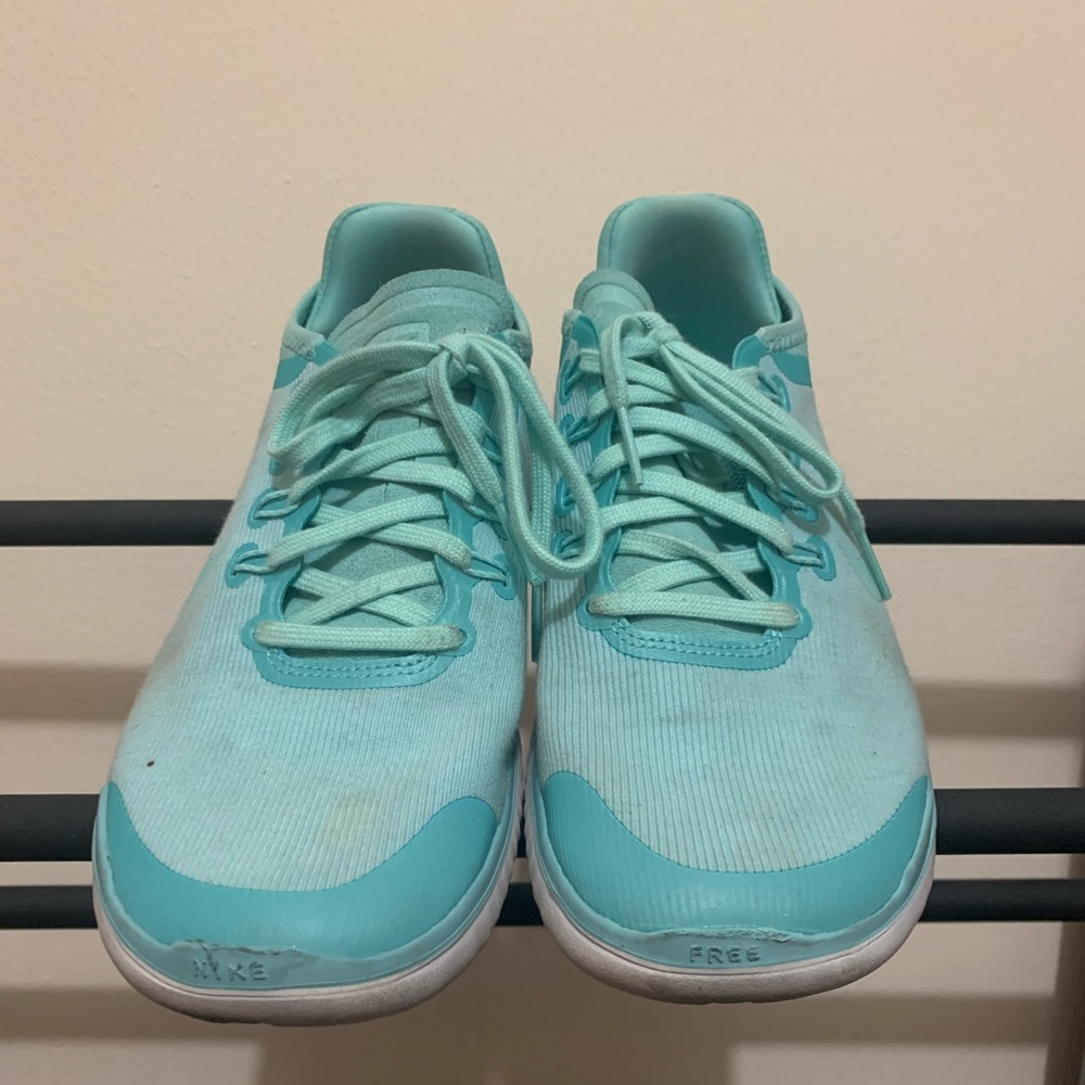 Nike run free